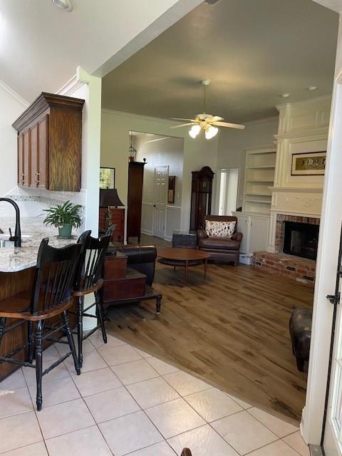 2233 Windsor Court Property Photo 10