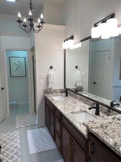 2233 Windsor Court Property Photo 17