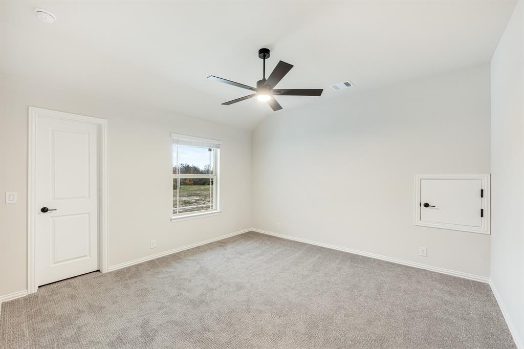 116 Saddlewood Trail Property Photo 32