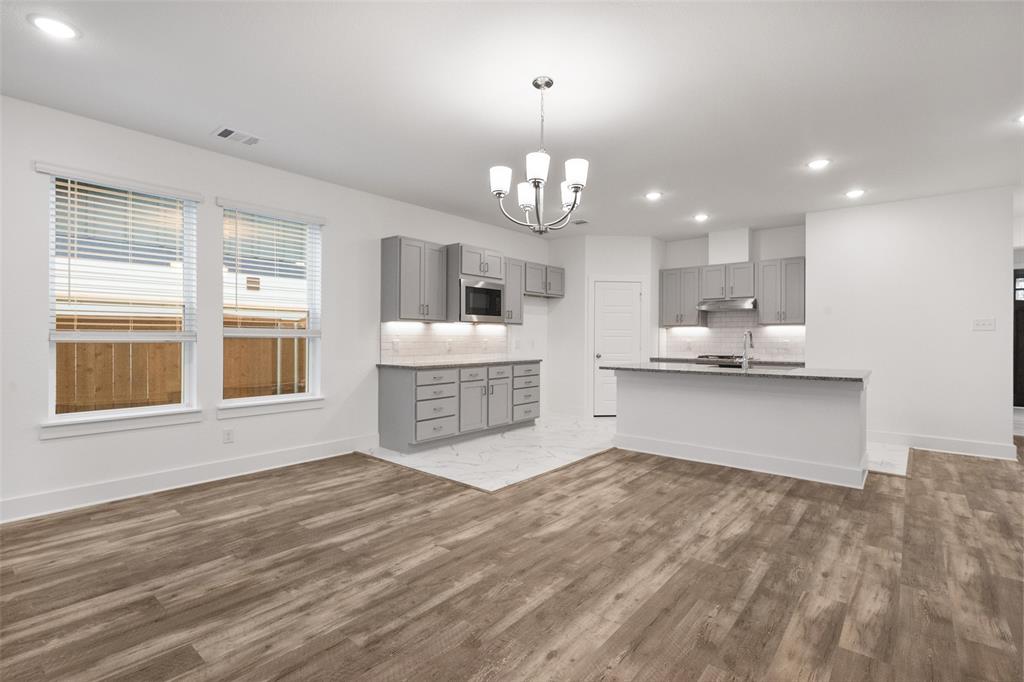 10851 Eva Mae Boulevard Property Photo 11