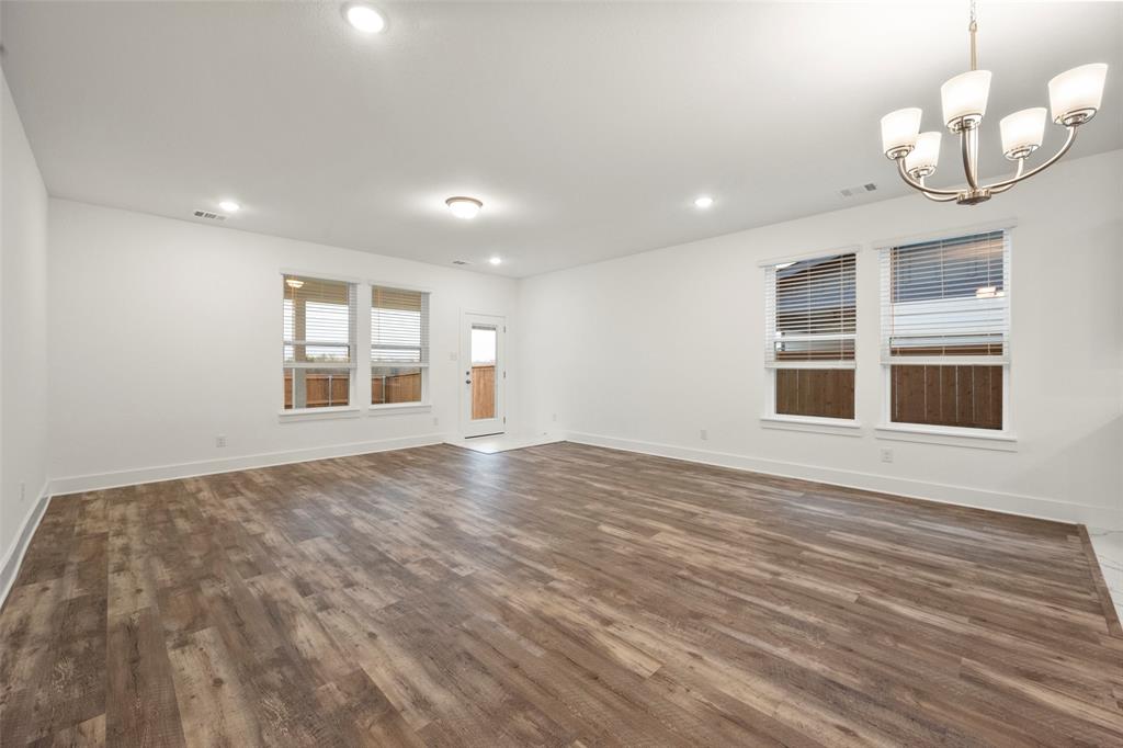 10851 Eva Mae Boulevard Property Photo 14