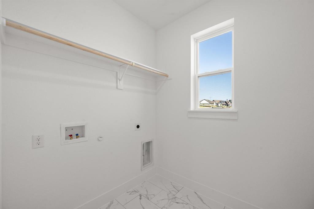 10851 Eva Mae Boulevard Property Photo 28