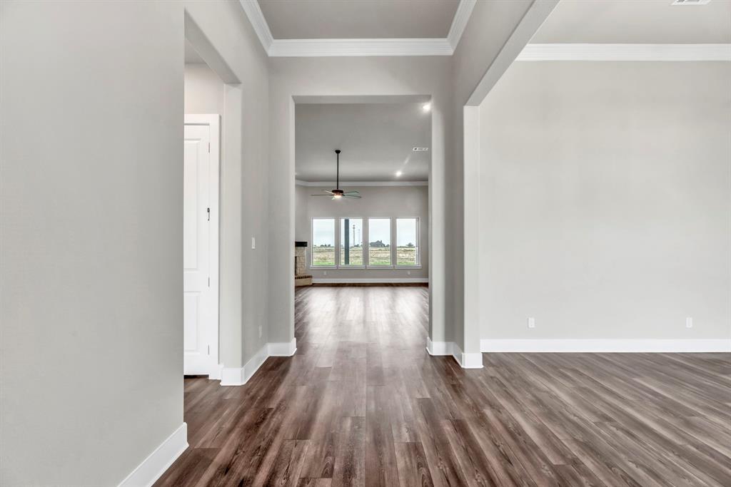 2209 Meteor Drive Property Photo 6