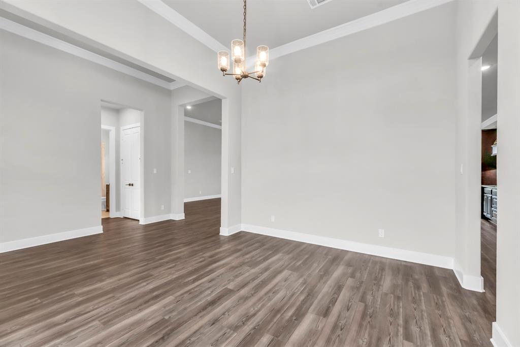 2209 Meteor Drive Property Photo 8