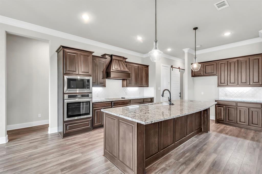 2209 Meteor Drive Property Photo 15