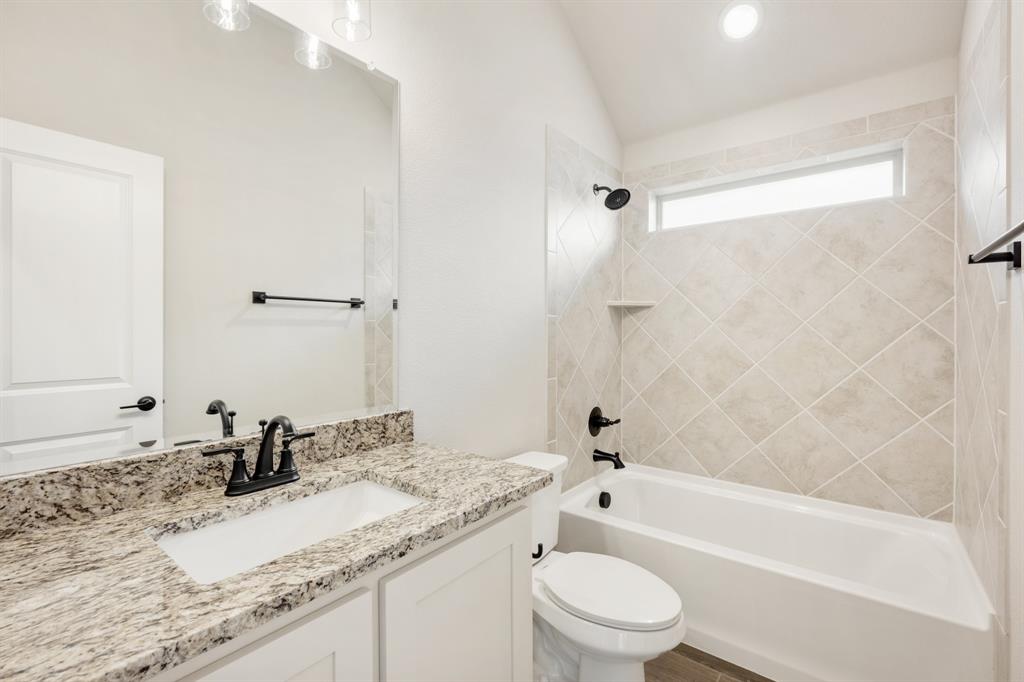 1305 Wrenwood Court Property Photo 9