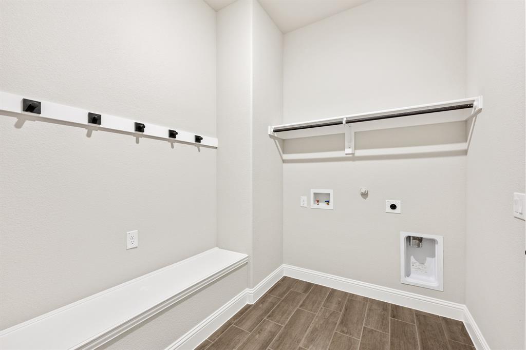 1305 Wrenwood Court Property Photo 10