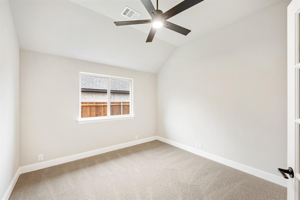 1305 Wrenwood Court Property Photo 11