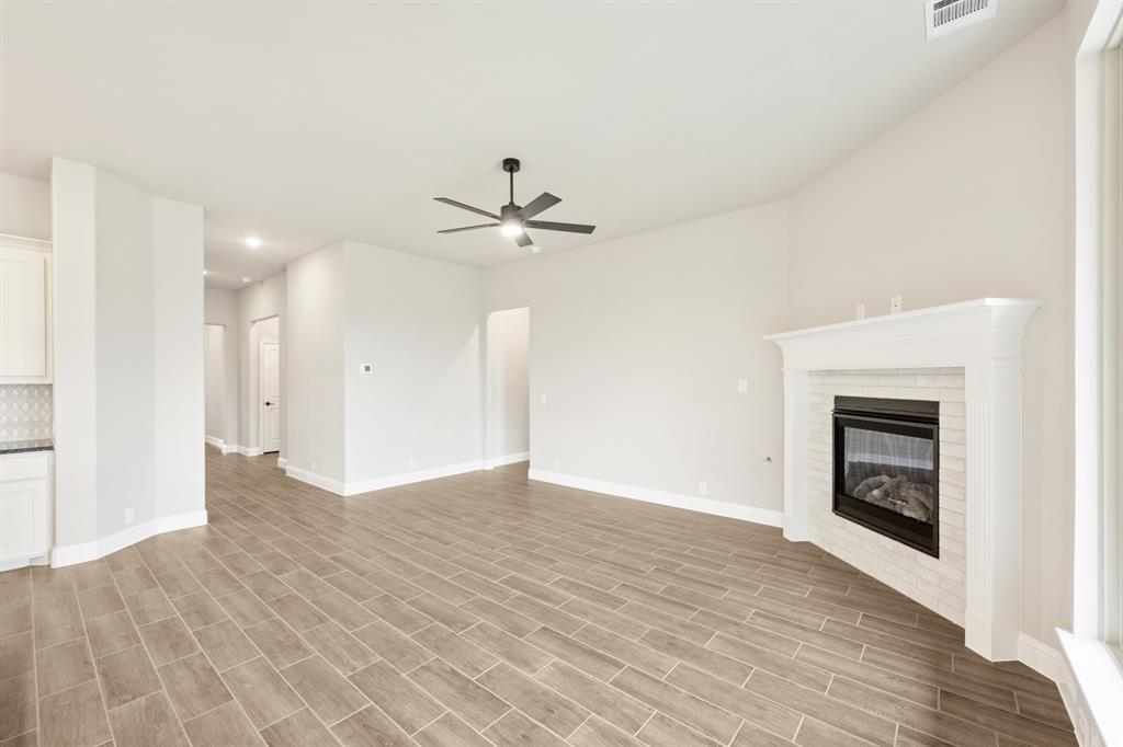 1305 Wrenwood Court Property Photo 16
