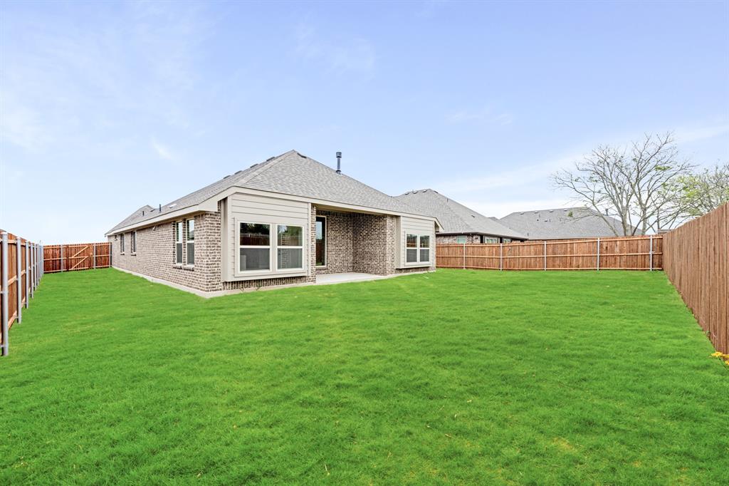 1305 Wrenwood Court Property Photo 32