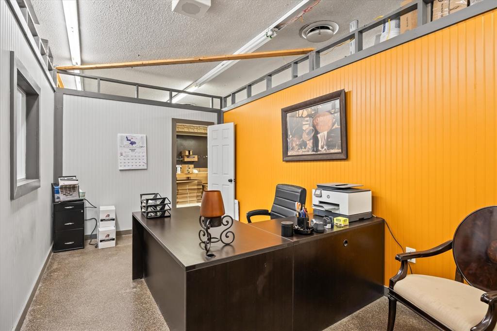 1409 Barnard Street Property Photo 18