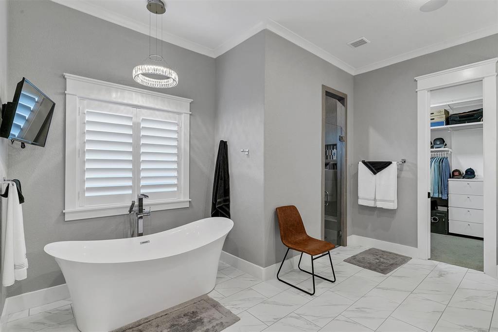 1552 Laguna Bay Property Photo 26