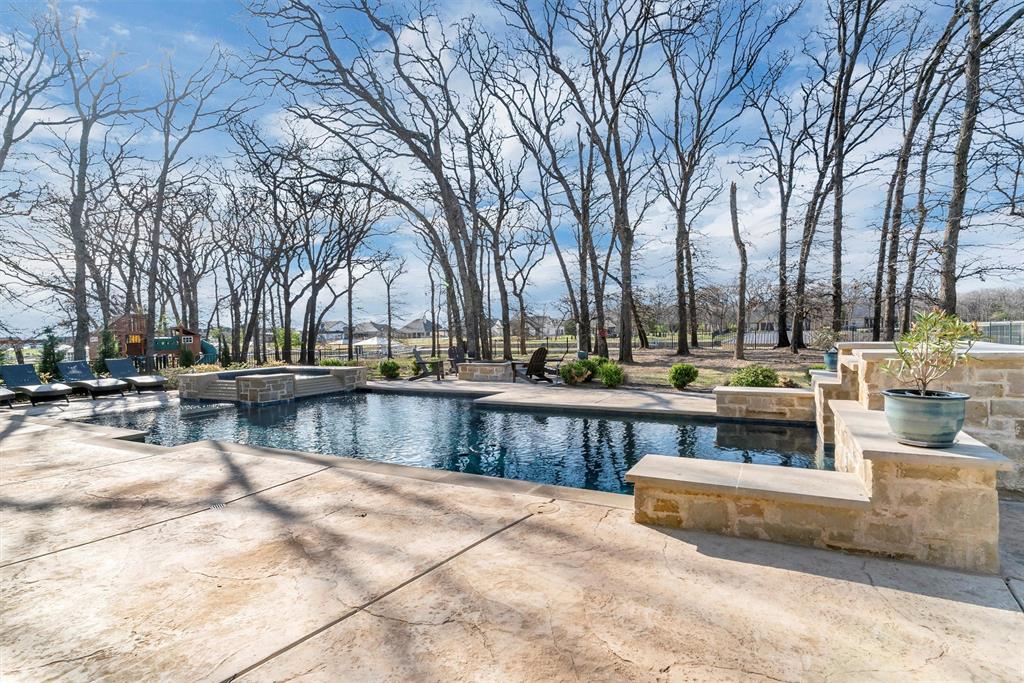 1552 Laguna Bay Property Photo 40