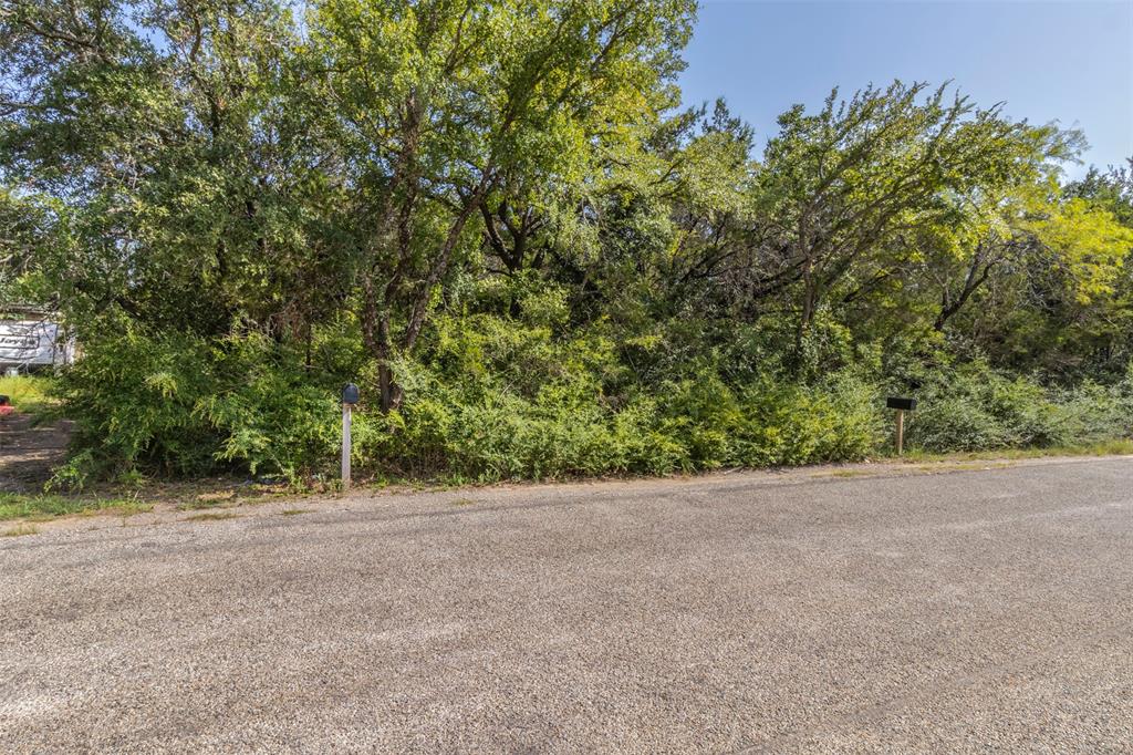 2713 Walnut Street Property Photo 3