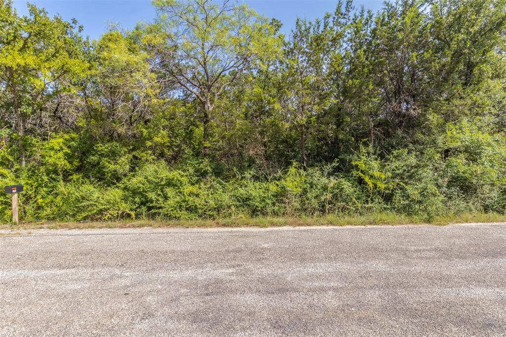 2713 Walnut Street Property Photo 6