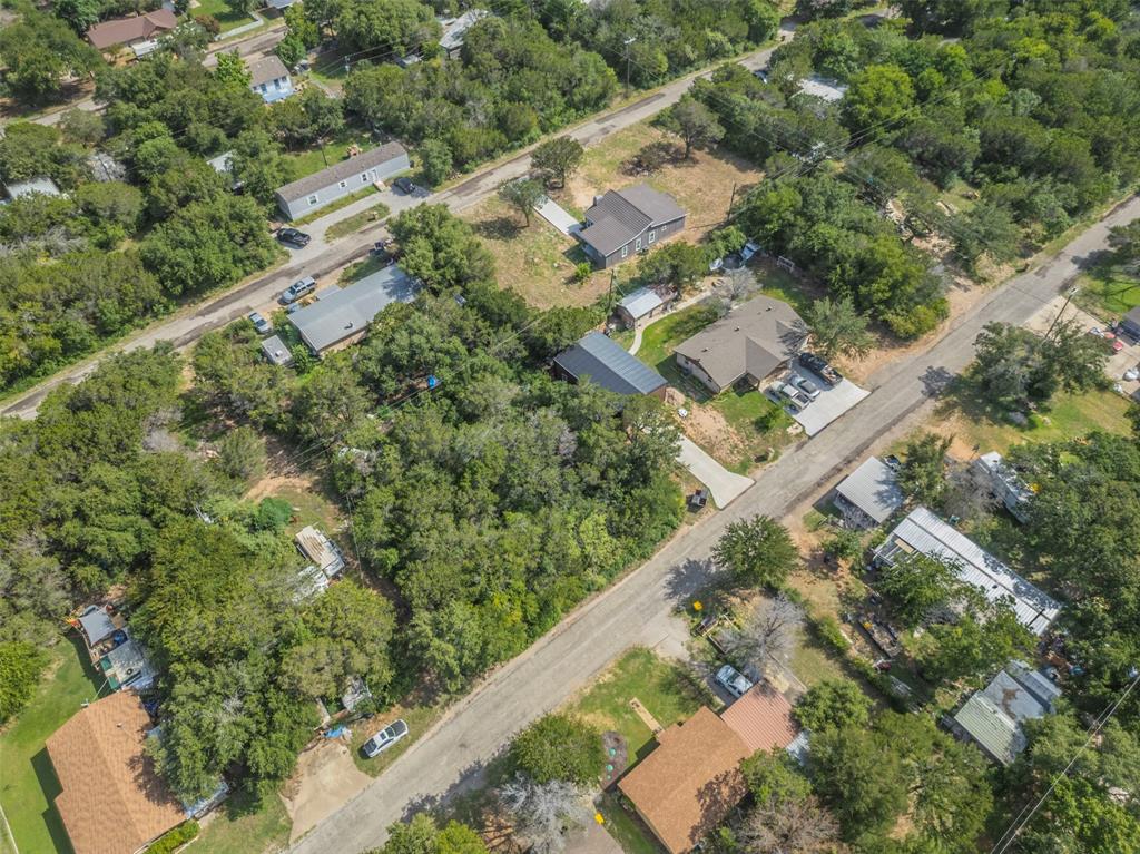 2713 Walnut Street Property Photo 19