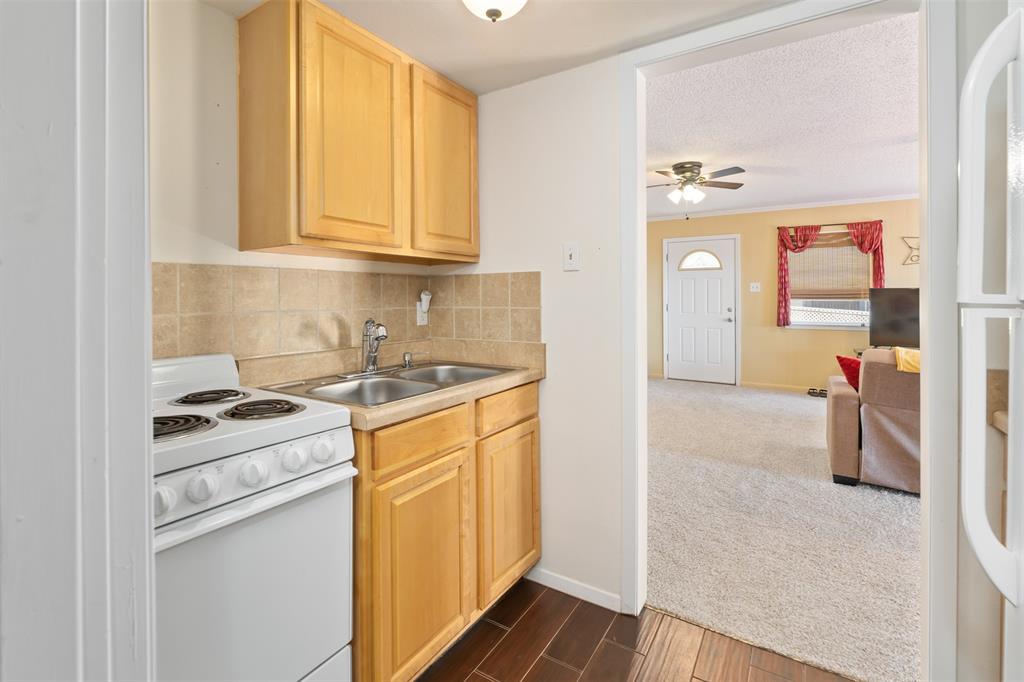 107 Briarwood Drive Property Photo 10