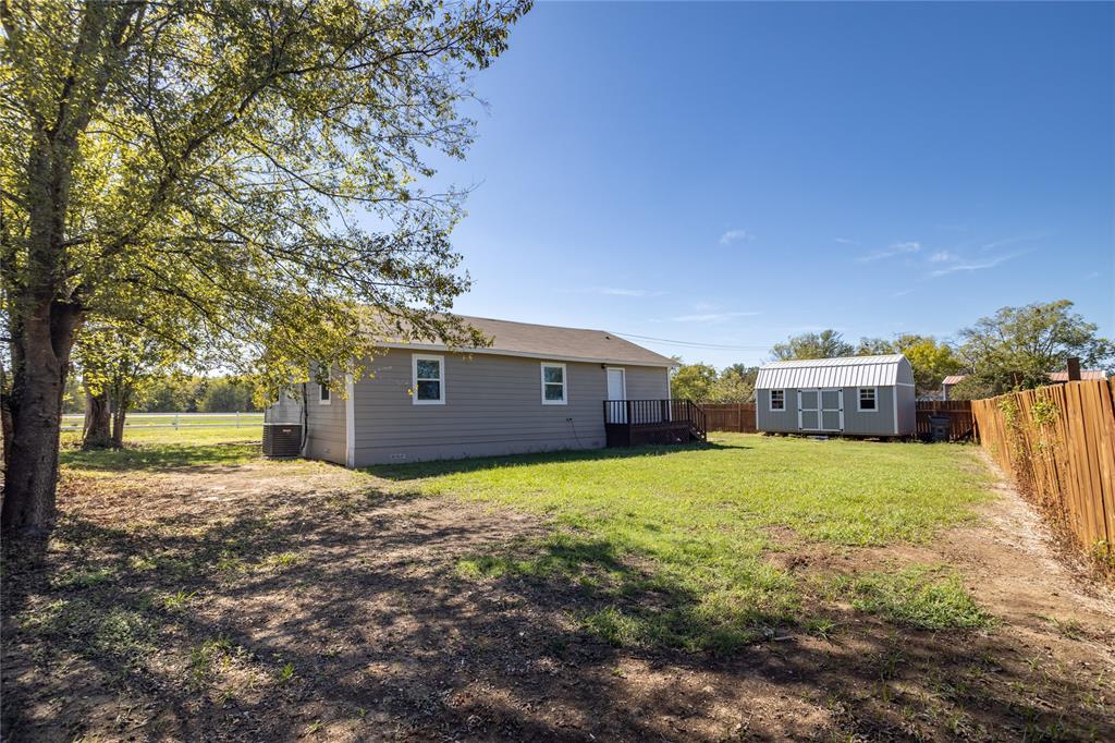 475 Locust Street Property Photo 11