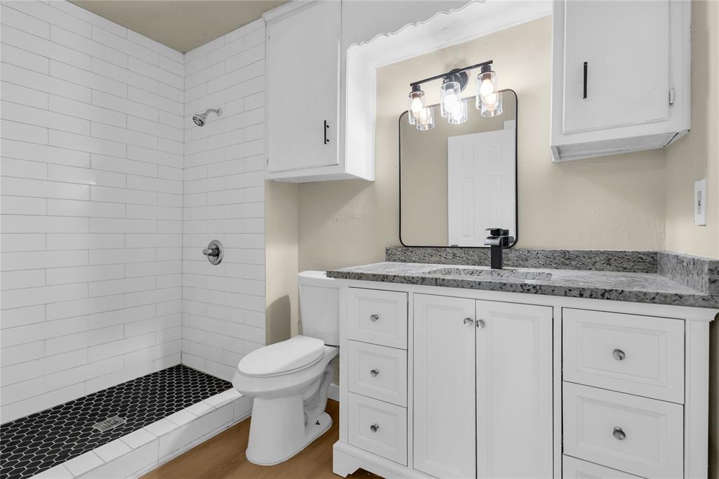475 Locust Street Property Photo 28