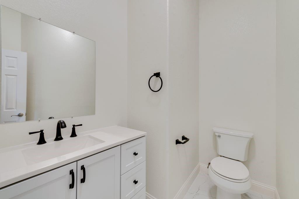 1005 Barre Meadow Lane Property Photo 10