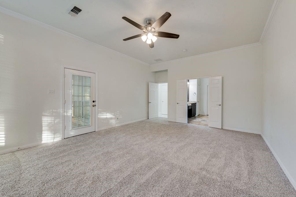 1005 Barre Meadow Lane Property Photo 12