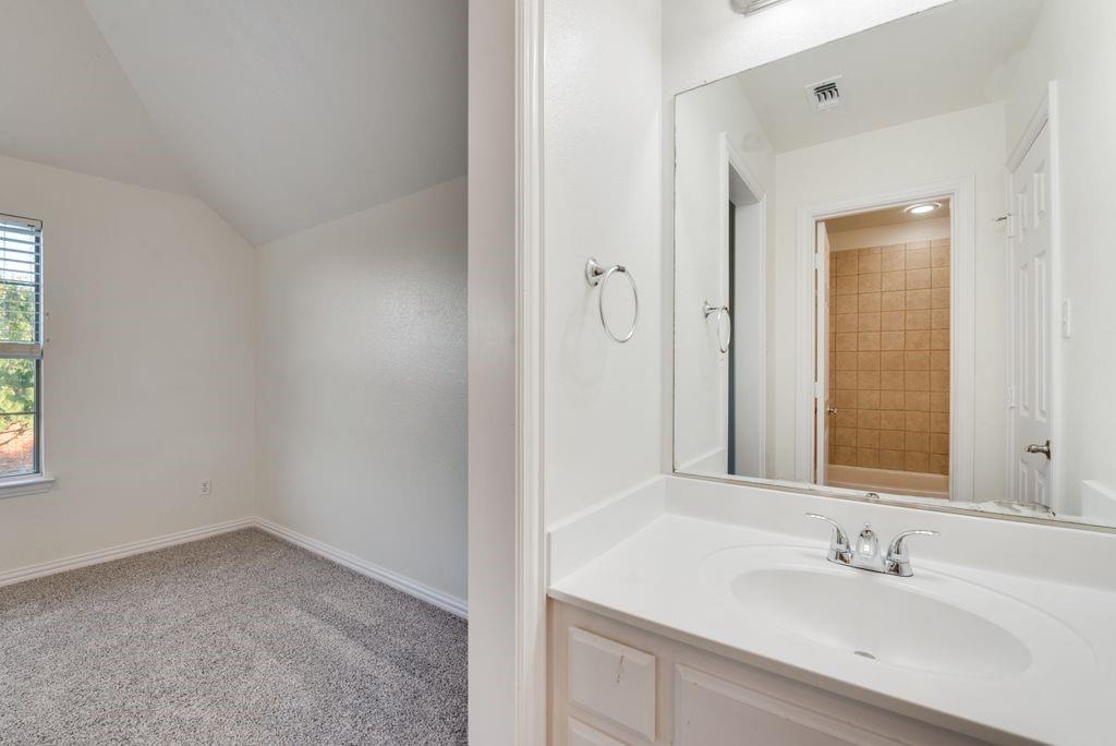 1005 Barre Meadow Lane Property Photo 20