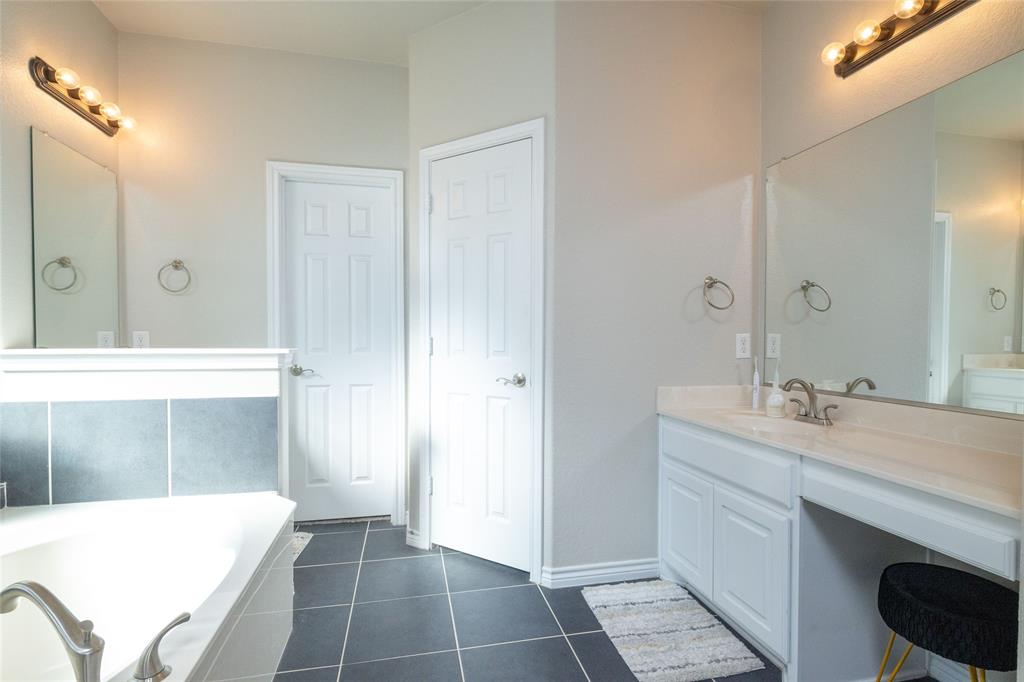 9736 Makiposa Lane Property Photo 23