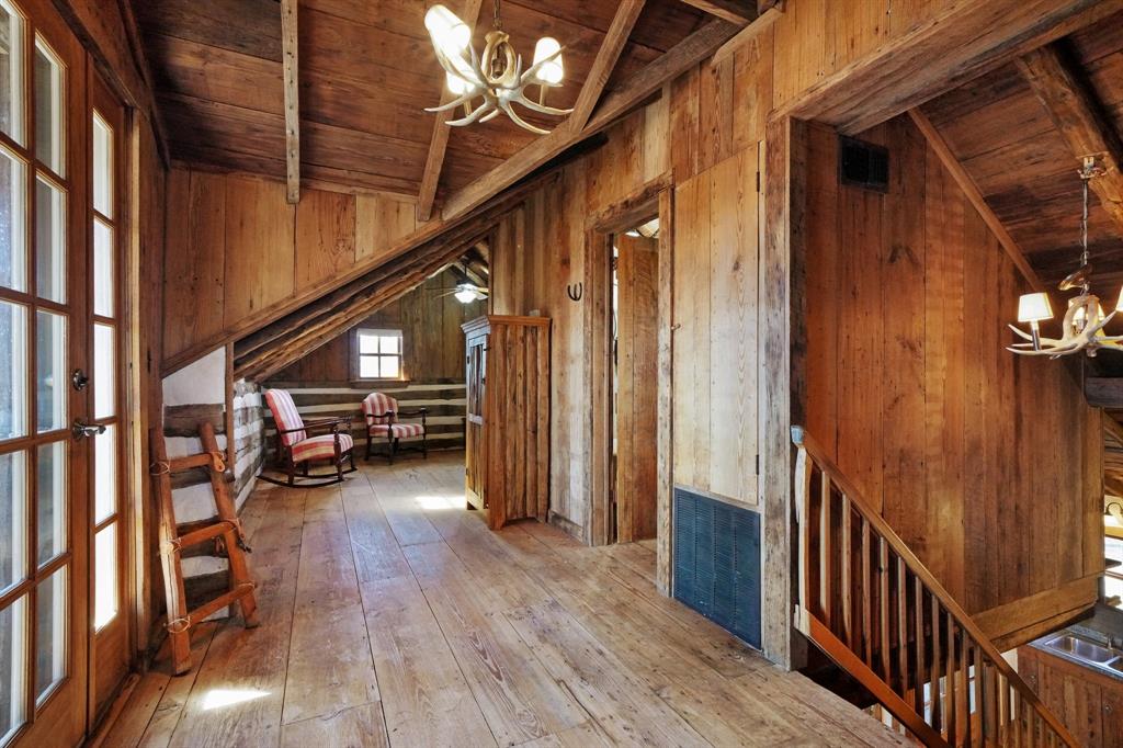 4725 Chesnut Mountain Road Property Photo 17