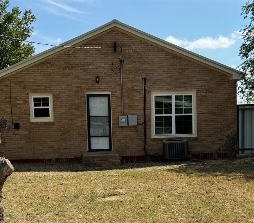 372 N Jay Avenue Property Photo 6