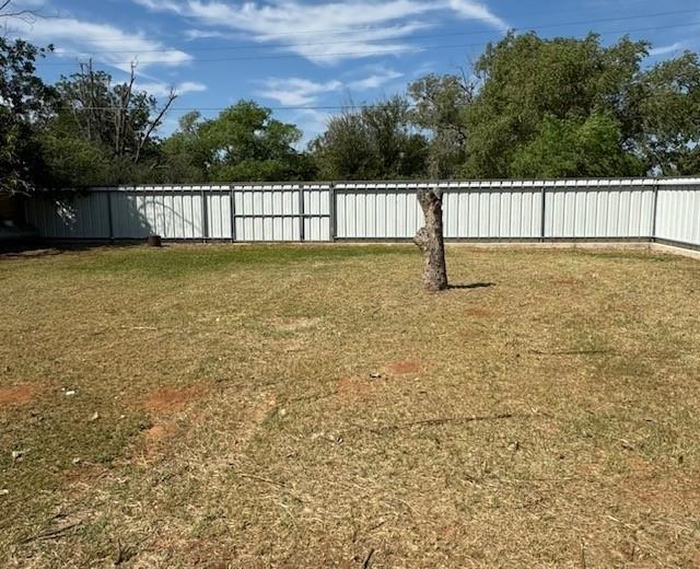 372 N Jay Avenue Property Photo 9
