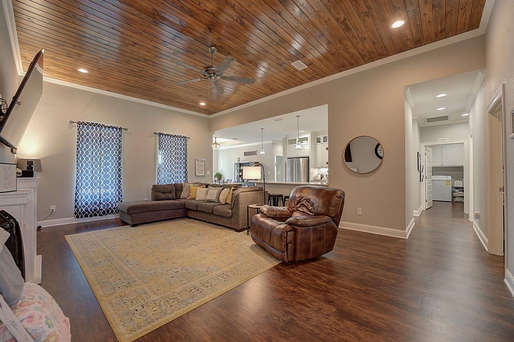 80 Chesterfield Circle Property Photo 8