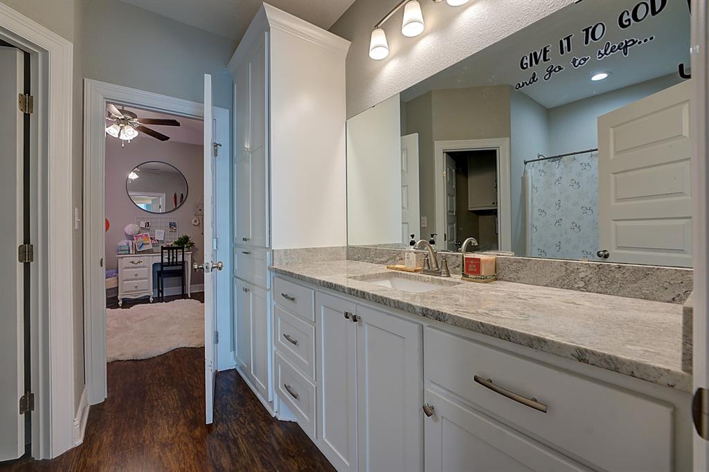 80 Chesterfield Circle Property Photo 23