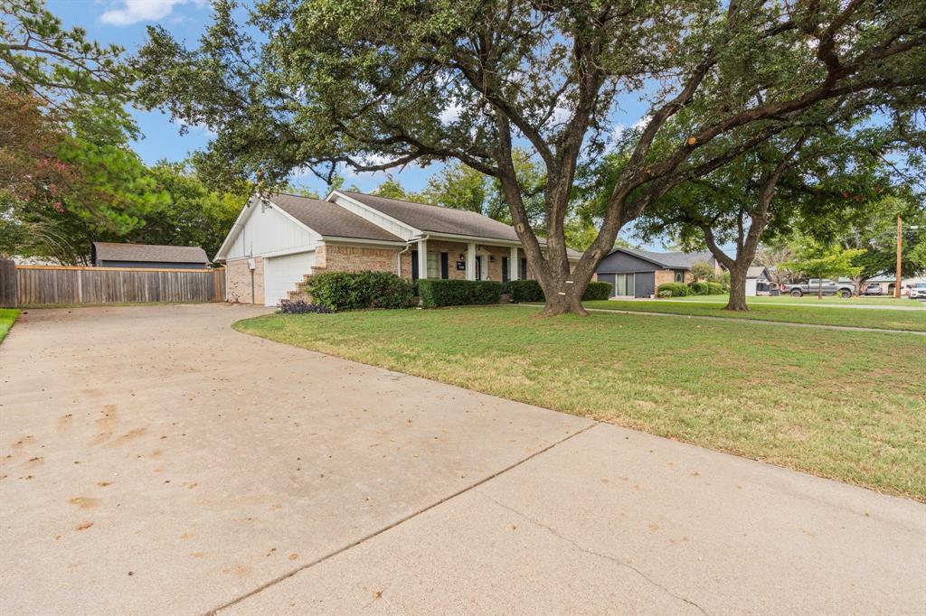 1204 Cindy Lane Property Photo 3
