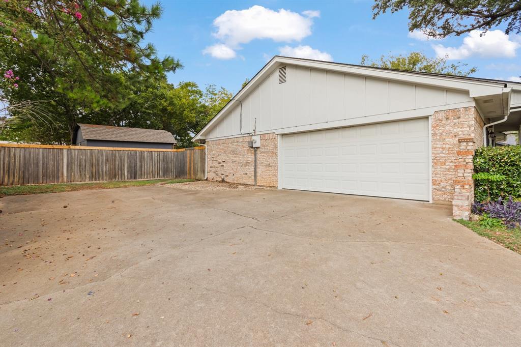 1204 Cindy Lane Property Photo 4