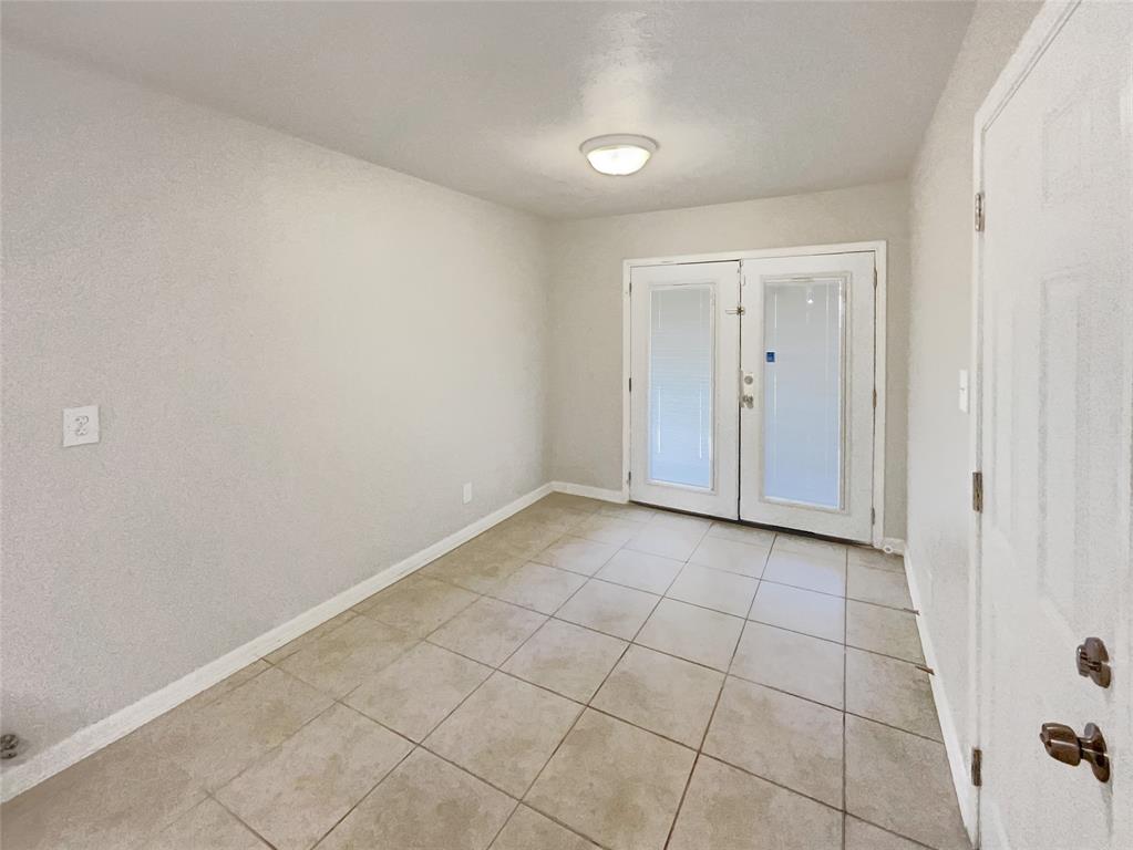 2918 Centennial Drive Property Photo 12