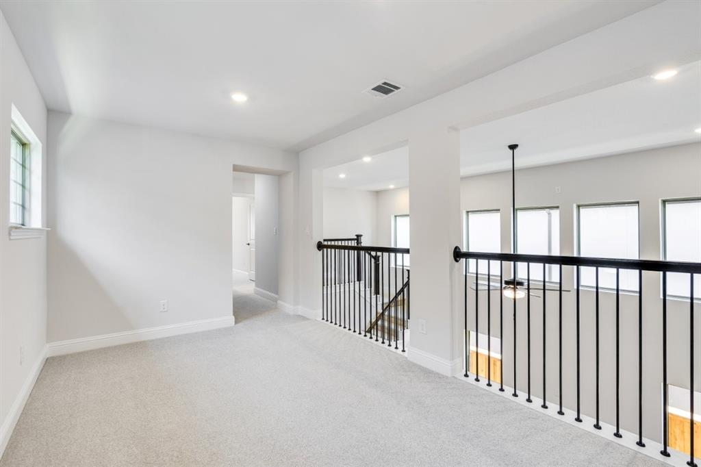 3372 Betony Street Property Photo 24