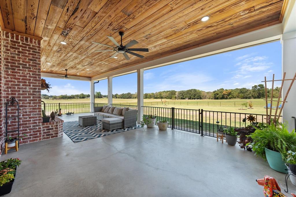 14098 County Road 2858 Property Photo 26