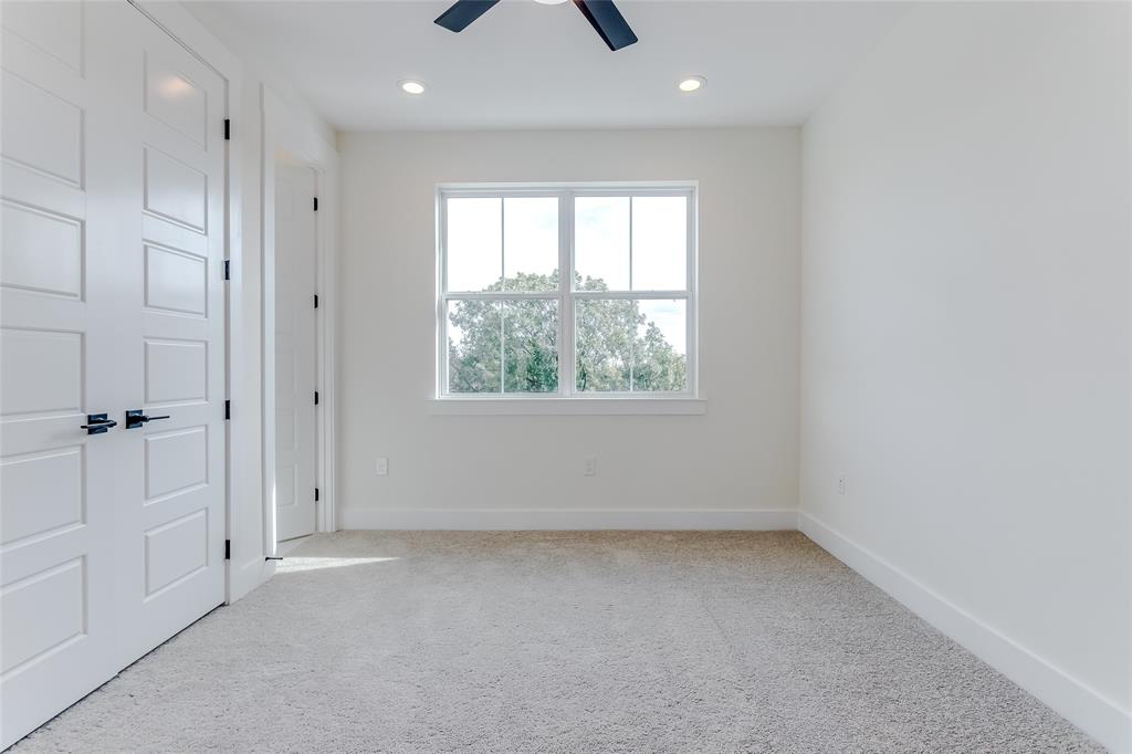 270 Harris Street Property Photo 28
