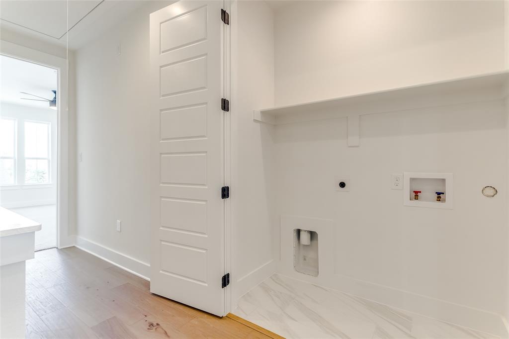 270 Harris Street Property Photo 31