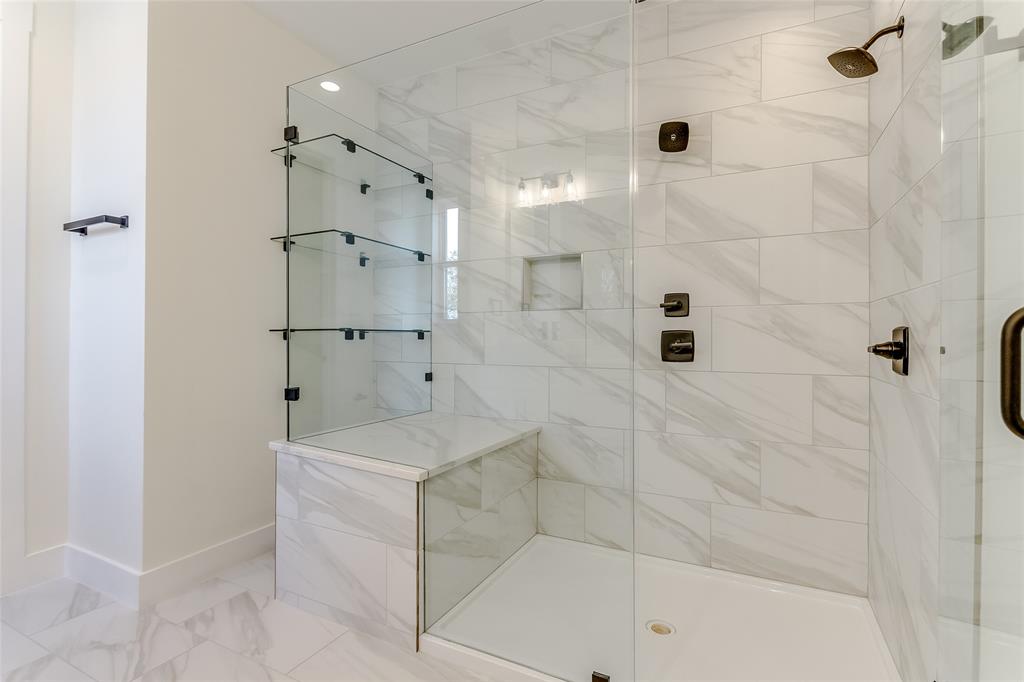 270 Harris Street Property Photo 37