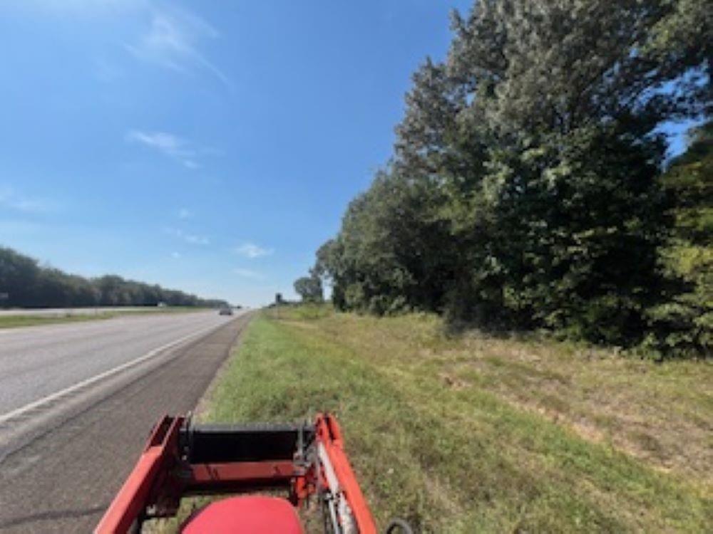 21805 S 69 Highway Property Photo 4