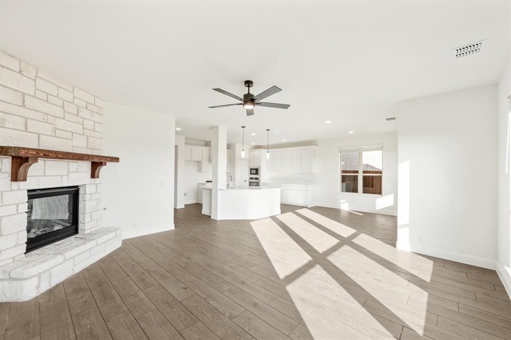 9500 Pepper Grass Drive Property Photo 18