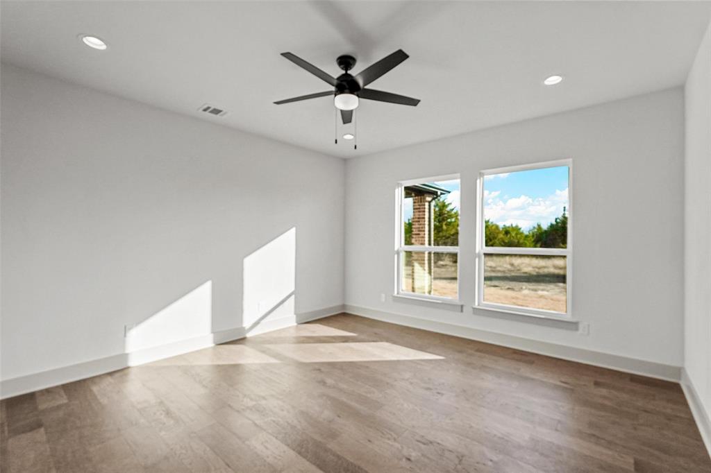 730 Evergreen Property Photo 19