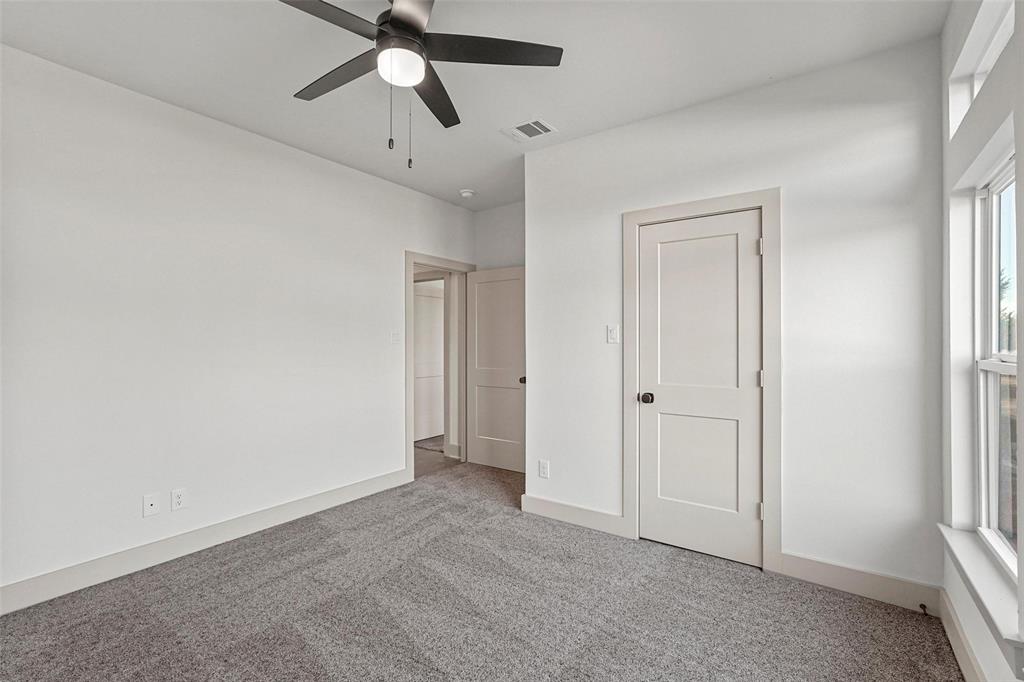 730 Evergreen Property Photo 35