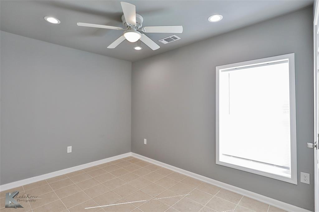 2149 Lillius Street Property Photo 14