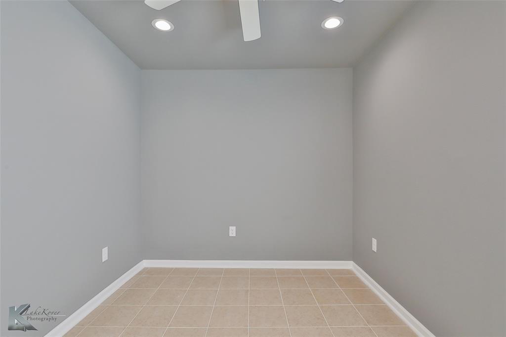 2149 Lillius Street Property Photo 15