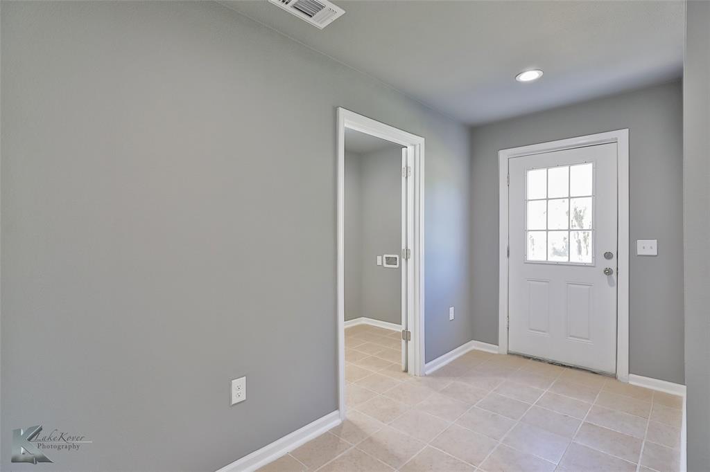 2149 Lillius Street Property Photo 34