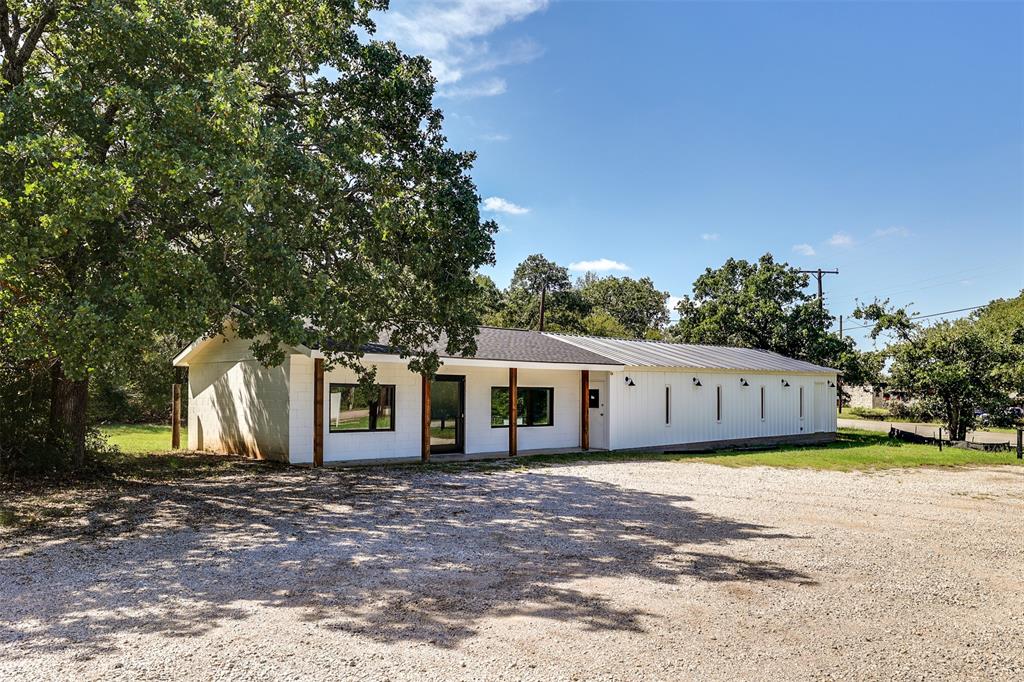 6720 Dick Price Road Property Photo 1
