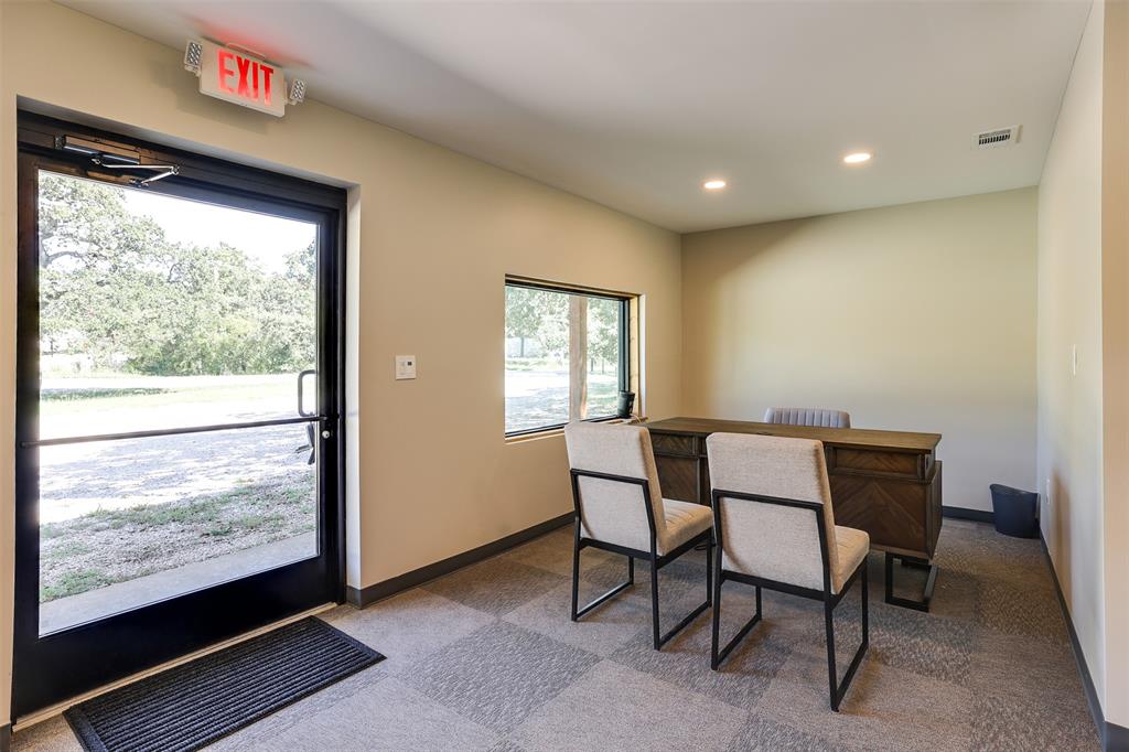6720 Dick Price Road Property Photo 10