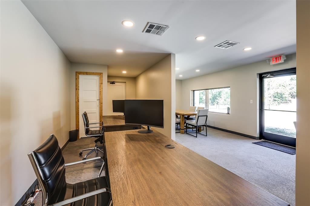 6720 Dick Price Road Property Photo 21